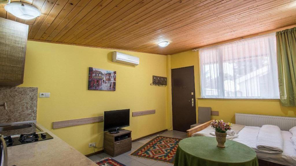 Apart-Hotel Gala In The Center Of Tbilisi Ngoại thất bức ảnh