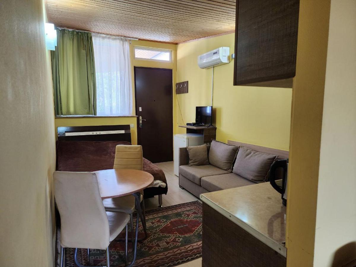 Apart-Hotel Gala In The Center Of Tbilisi Ngoại thất bức ảnh